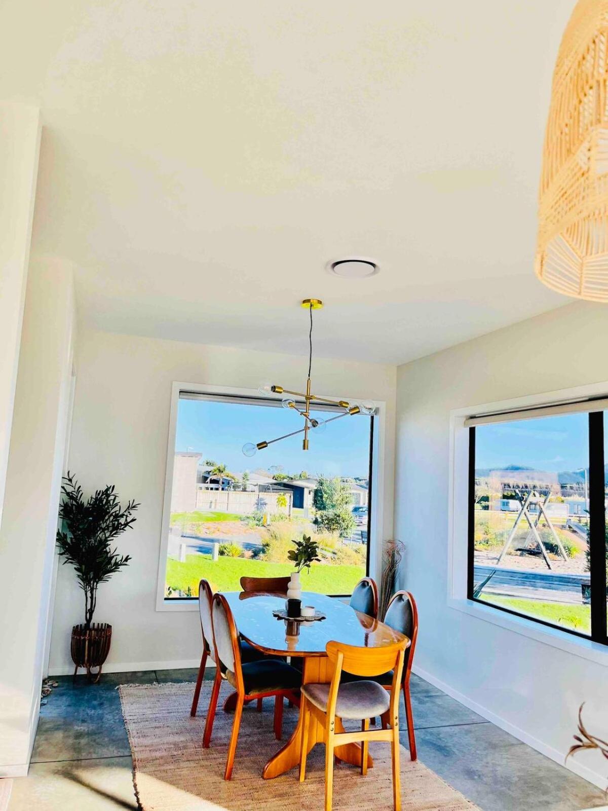 Sandy Palms - Home Away From Home Waihi Exterior photo